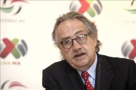 El presidente de la Liga MX de f&uacute;tbol, Decio de Mar&iacute;a Serrano